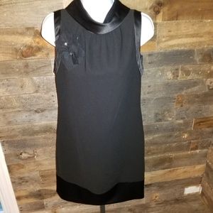 Simply Vera Size 2 Black Dress